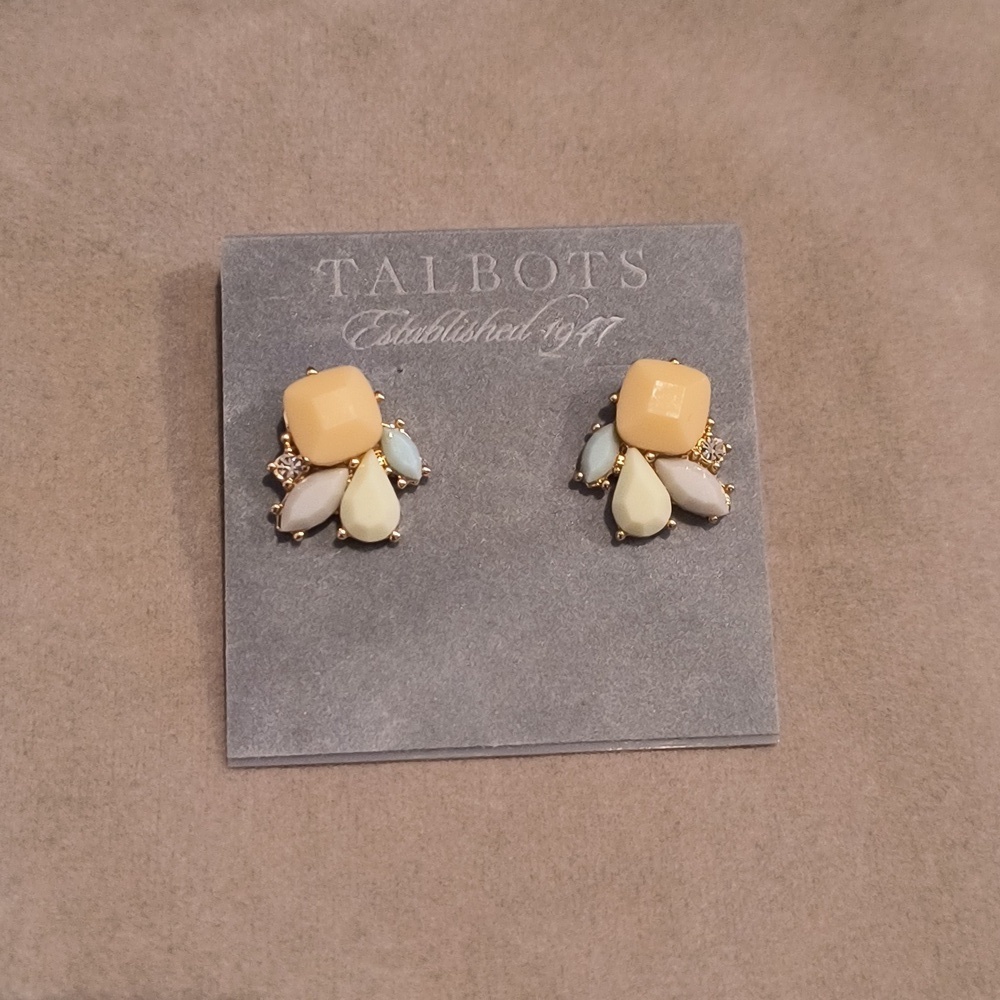 Talbots Jewelry Set Matching Necklace, Bracelet & Earrings - Picture 6 of 7